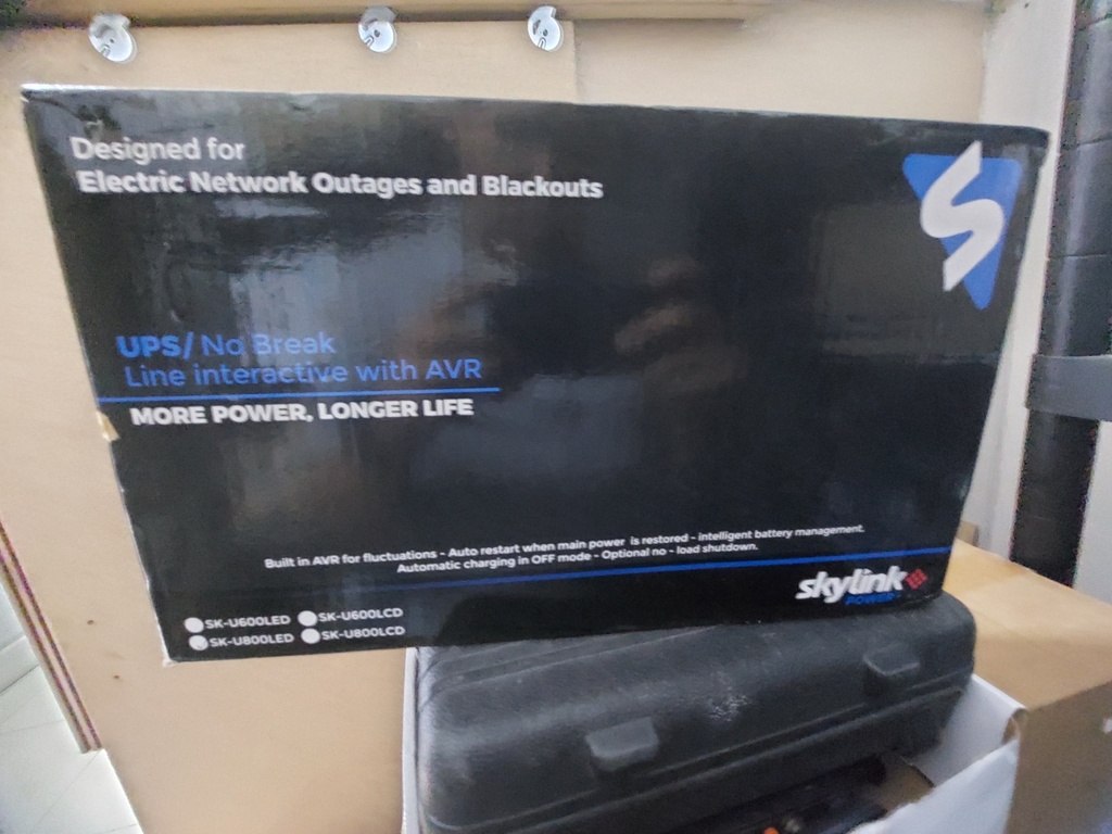 UPS DE120 VOLTEOS 60HZ, 600W